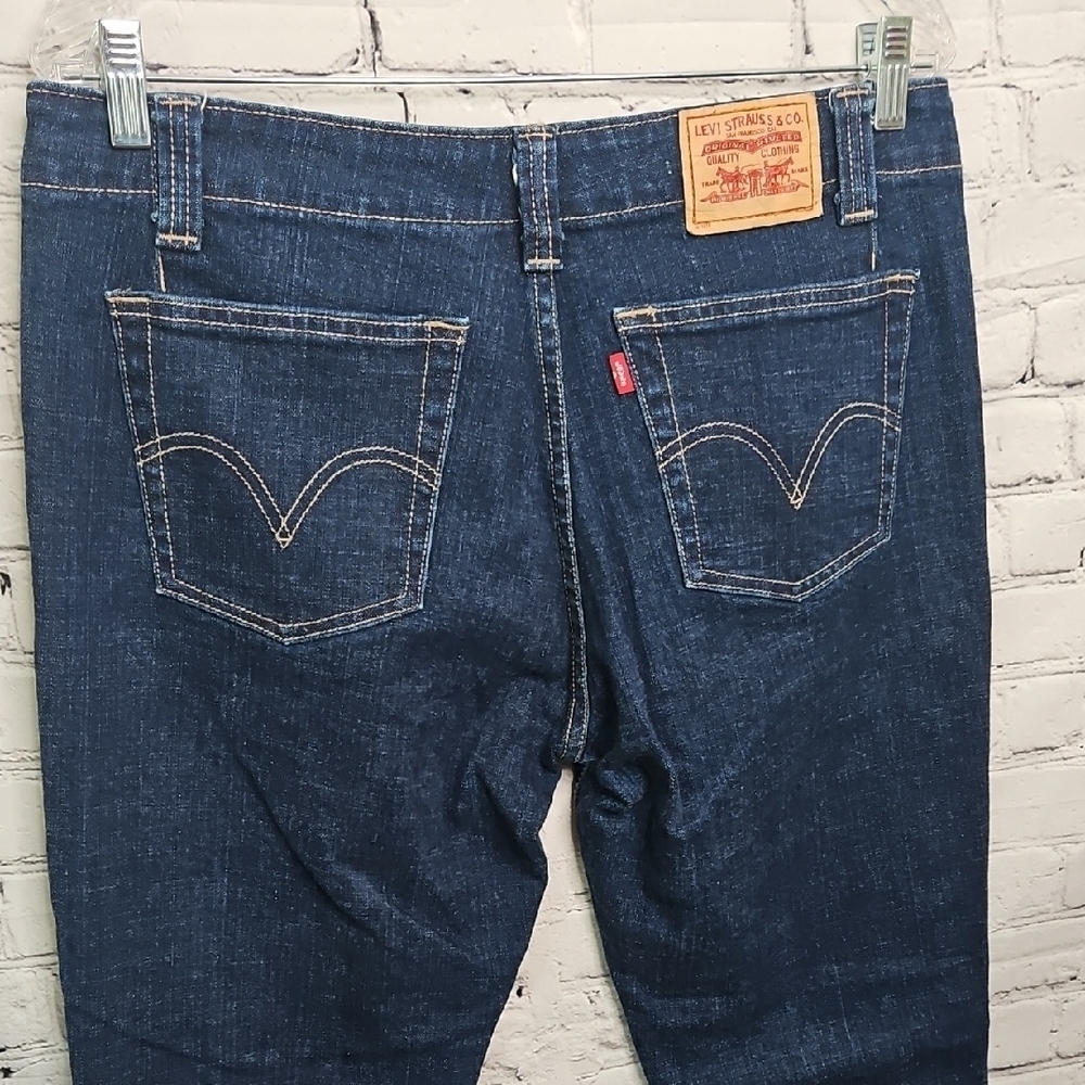 Levi's 525 Women's Dark Wash Bootcut Jeans Size 12M EUC - Picture 6 of 7